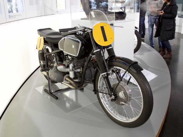 BMW RS 500 Kompressor Typ 255