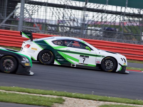 Bentley Continental GT3