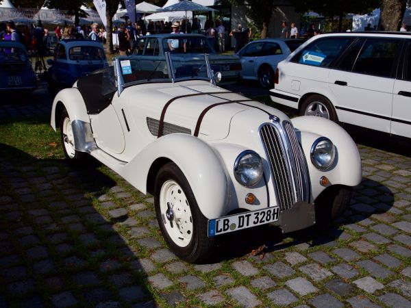 BMW 328