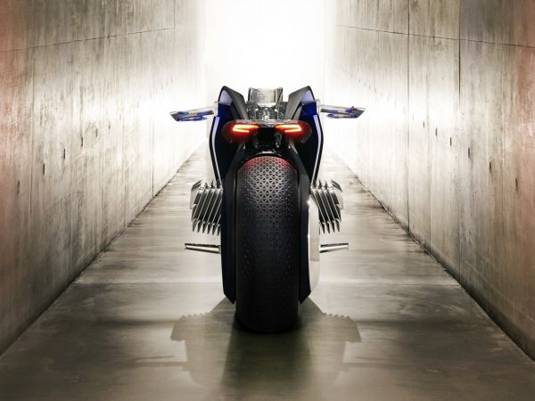 BMW Motorrad VISION NEXT 100