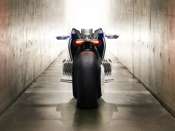 BMW Motorrad VISION NEXT 100