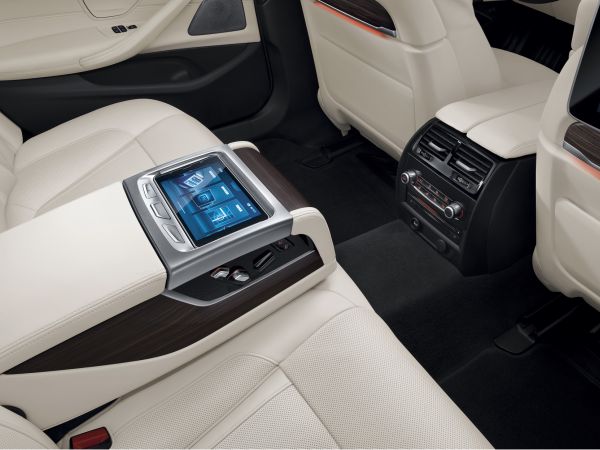 BMW 530Li - Luxury Line