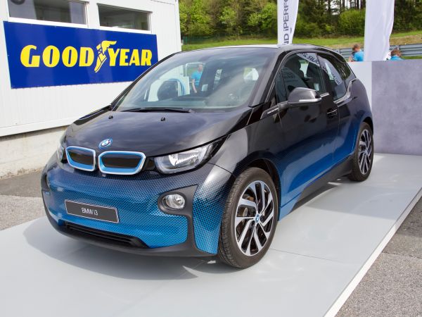 BMW i3 - Garage Italia Customs