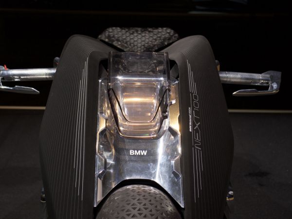 BMW Motorrad VISION NEXT 100