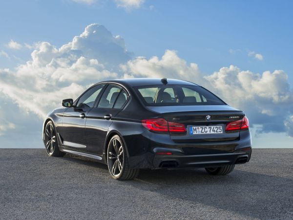 BMW M550i xDrive