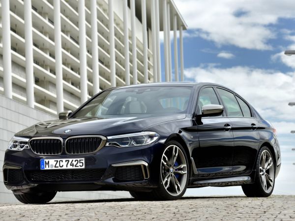 BMW M550i xDrive