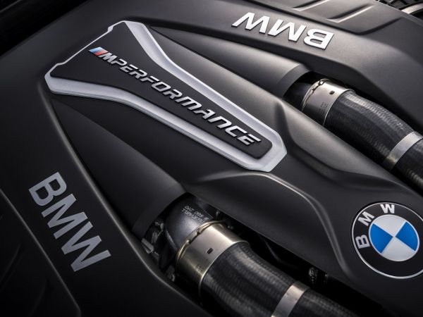 BMW M550i xDrive