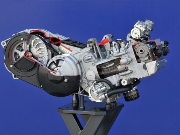 BMW C 600 Sport und BMW C 650 GT - Schnittmotor