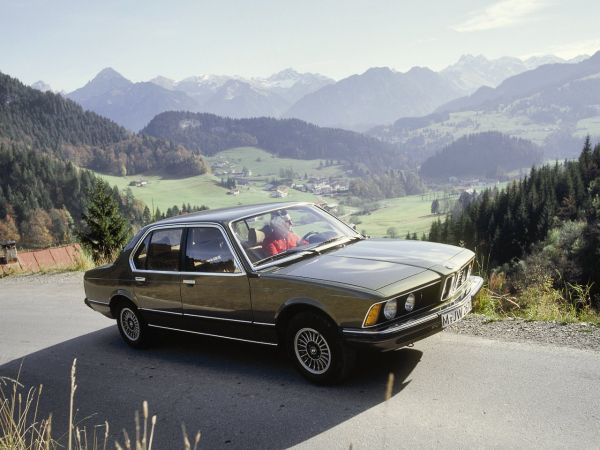 BMW 733i