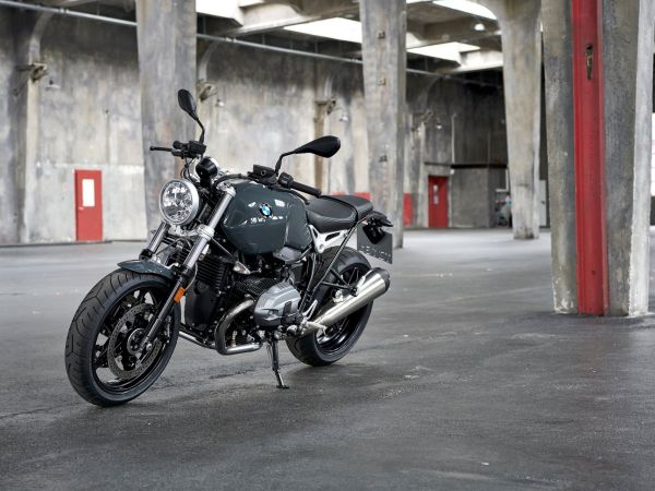 BMW R nineT Pure