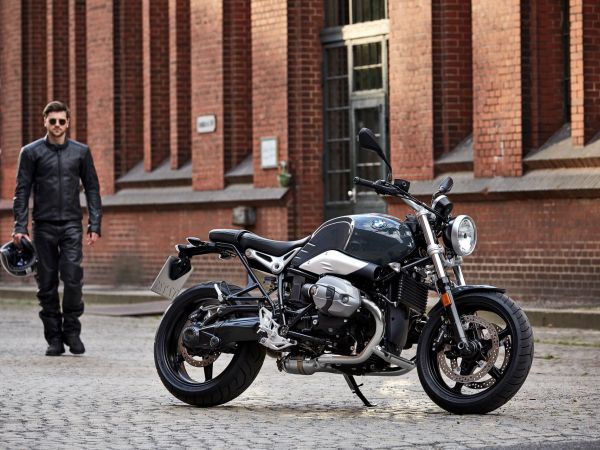 BMW R nineT Pure