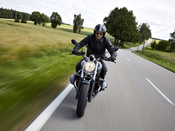 BMW R nineT Pure