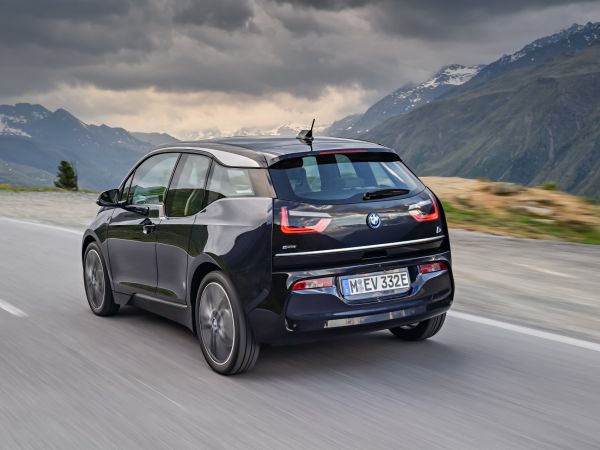 BMW i3