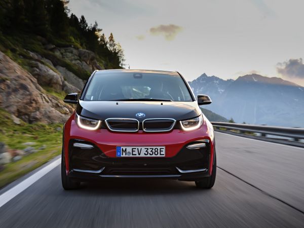 BMW i3s