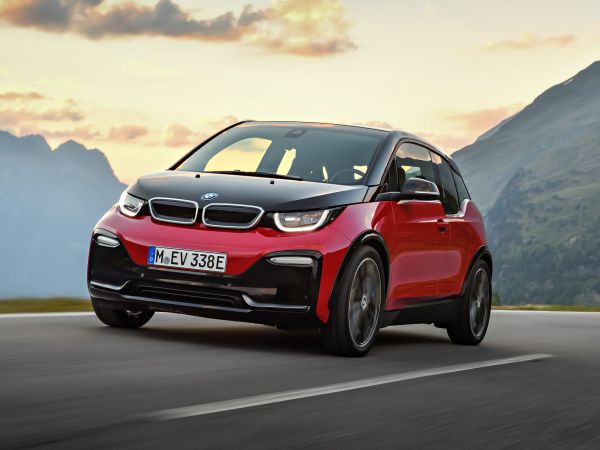 BMW i3s