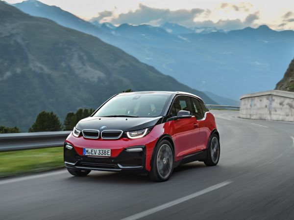 BMW i3s