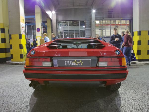 BMW M1