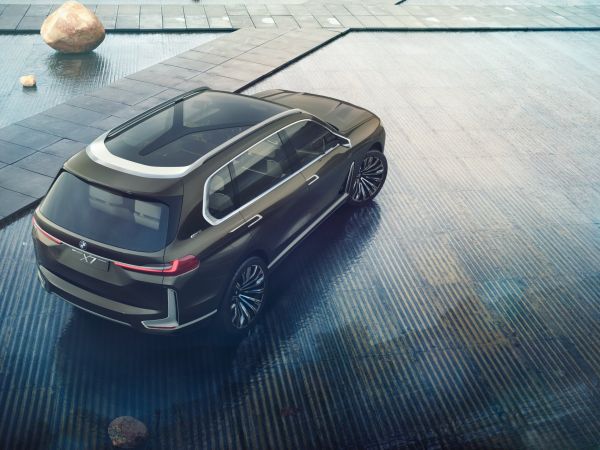 BMW Concept X7 iPerformance