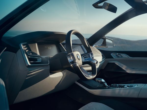 BMW Concept X7 iPerformance