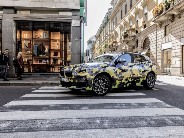 BMW X2