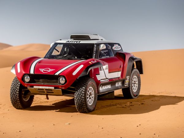 MINI John Cooper Works Buggy