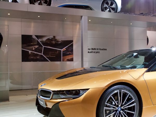BMW i8 Roadster