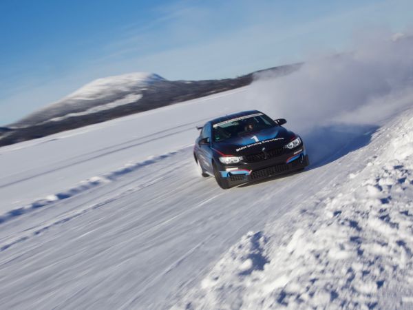 BMW M4 GTS Coupé - Ice Racer