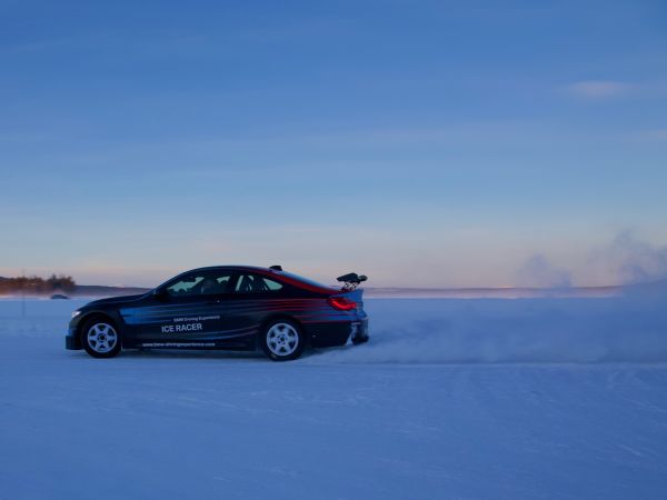 BMW M4 GTS Coupé - Ice Racer