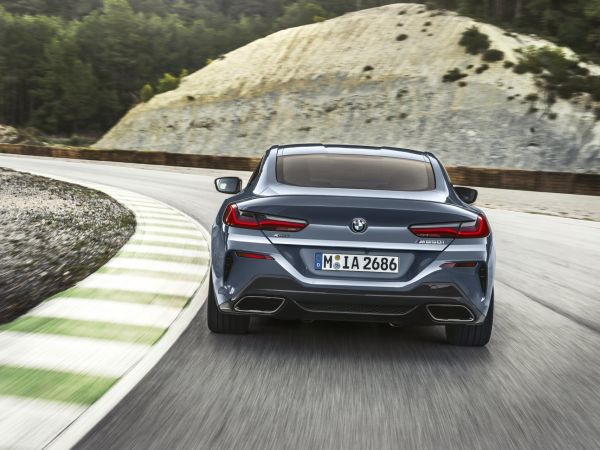 BMW M850i xDrive Coupé