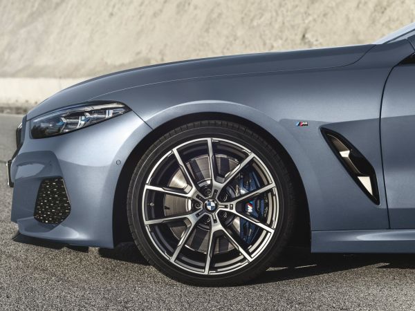 BMW M850i xDrive Coupé