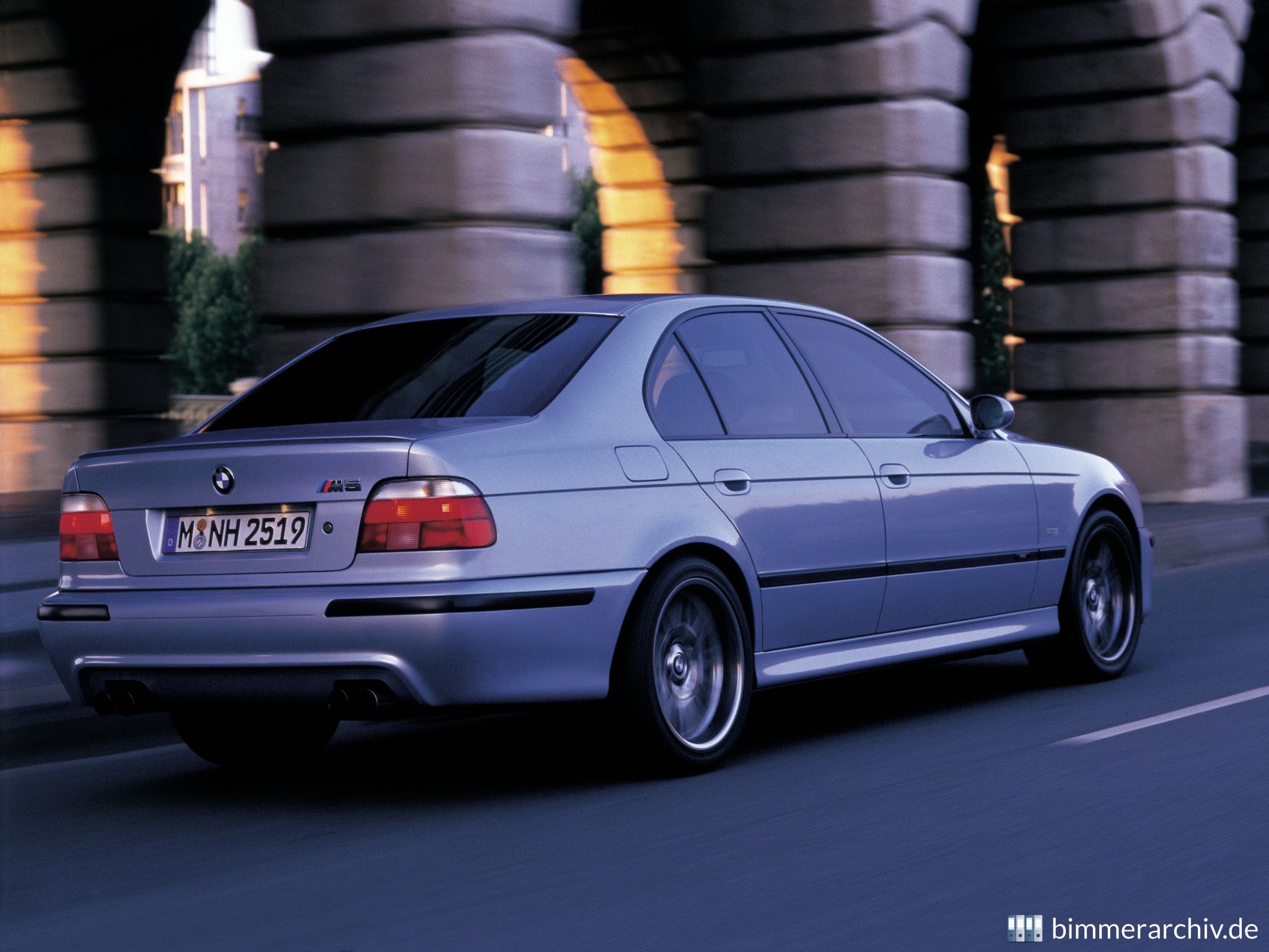 Ти 5 е. BMW e39 м5. BMW m5 e39 1998. BMW m5 e39 2003. BMW m5 e39 2001.