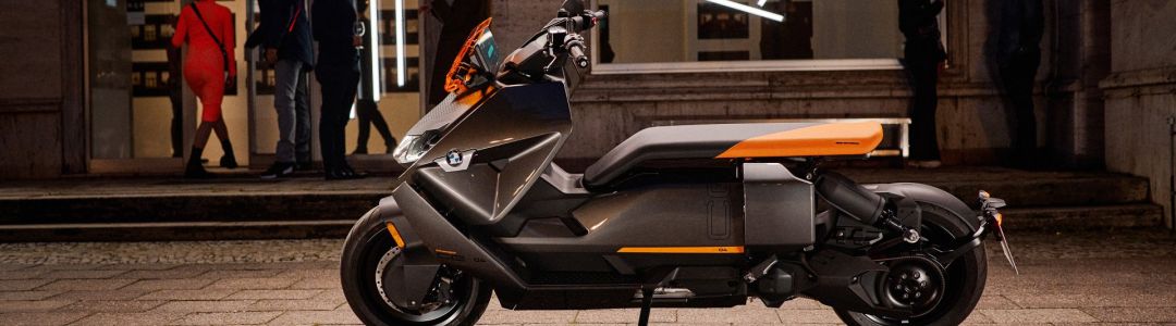 BMW CE 04