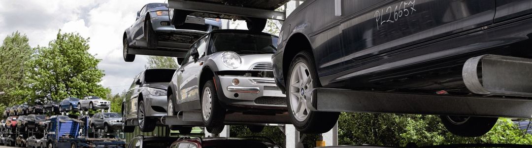 Platzsparende Fahrzeuglagerung im Recycling und Demontage Zentrum (RDZ)