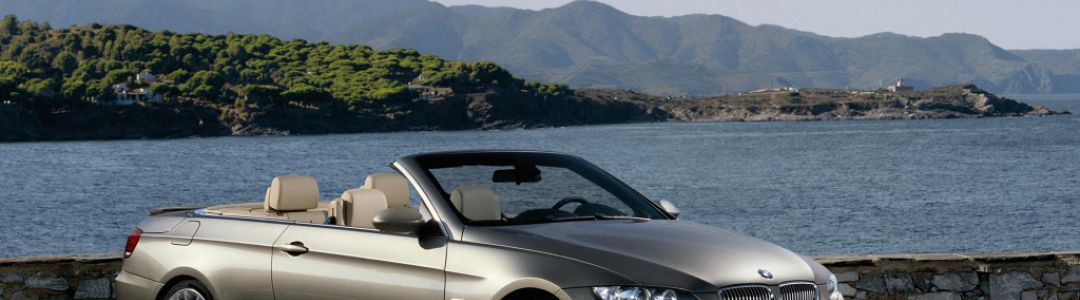 BMW 3er Cabrio - Aerodynamikumfänge, Leichtmetallräder Sternspeiche 197, weiße Blinkleuchten, Heckspoiler