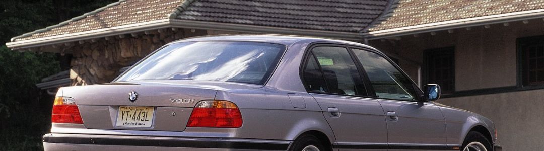 BMW 740i
